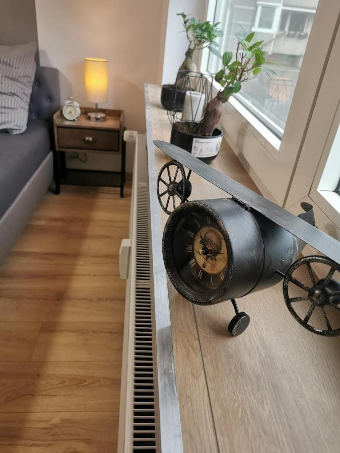 Frisch Sanierte Ferienwohnung 2 Min Vom Suedstrand - Balkon - Pay Tv Wilhelmshaven Exterior foto