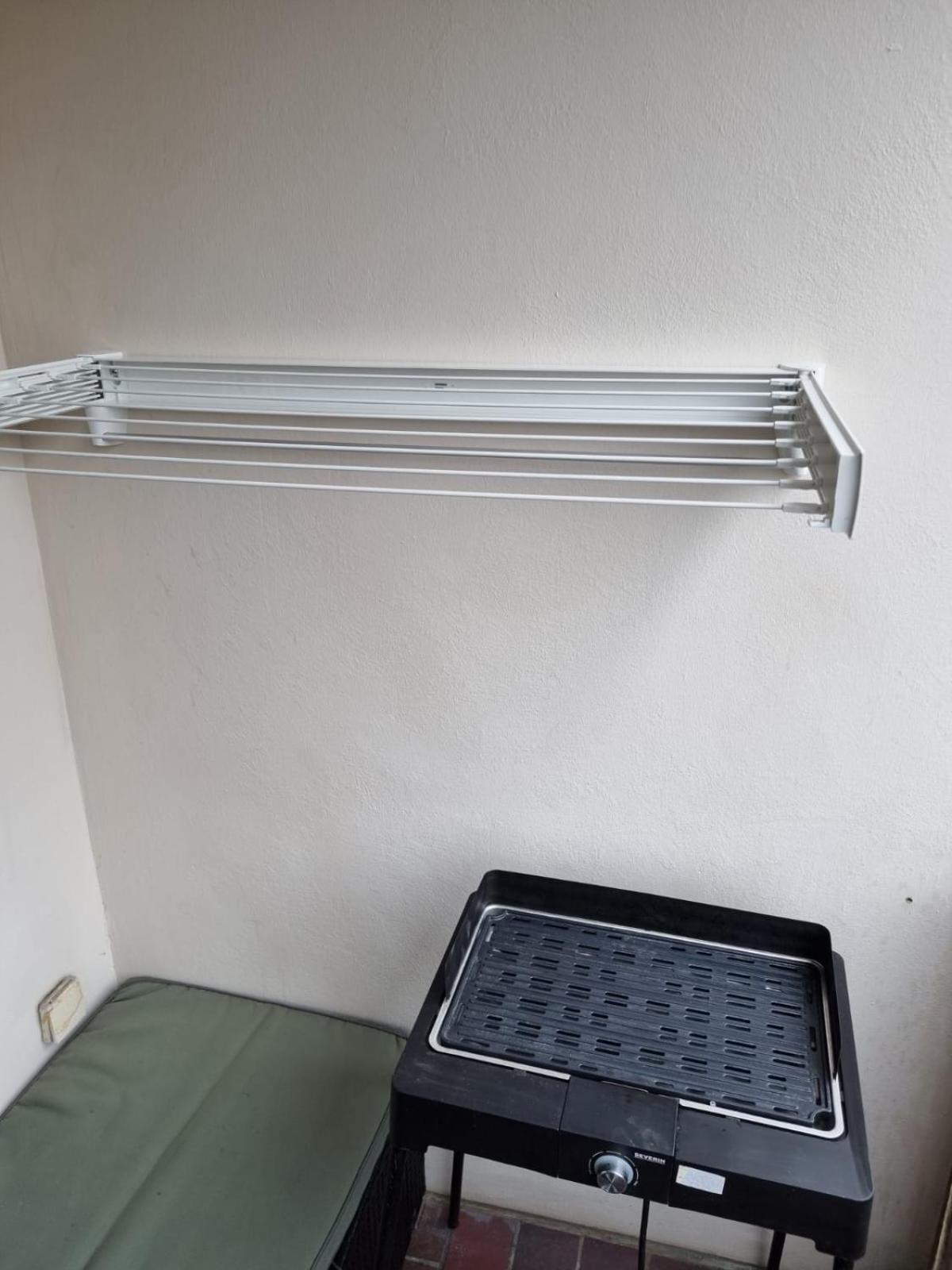 Frisch Sanierte Ferienwohnung 2 Min Vom Suedstrand - Balkon - Pay Tv Wilhelmshaven Exterior foto
